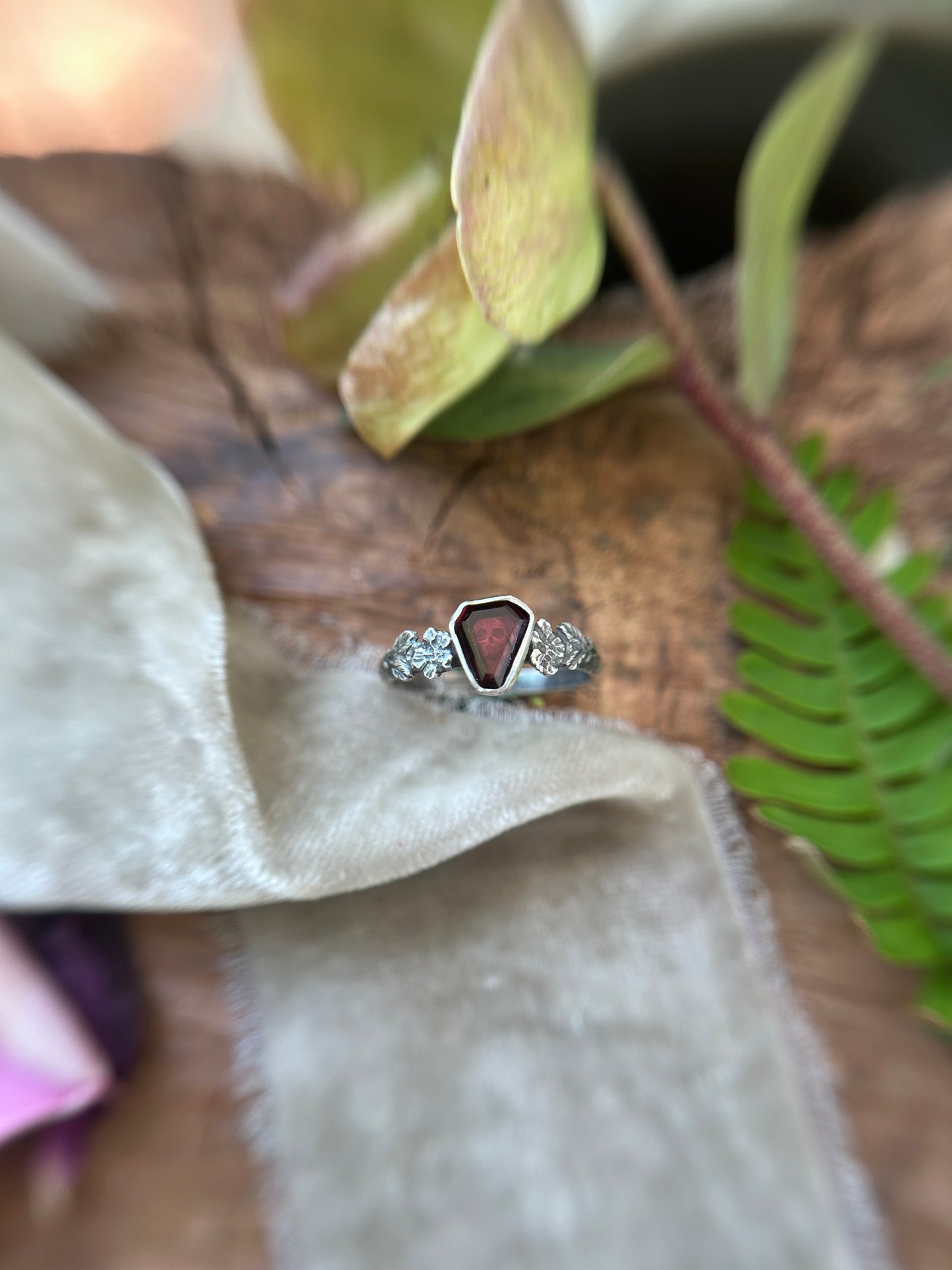 Wild roses & skull ring with portrait cut coffin garnet- Sterling silver jewelry