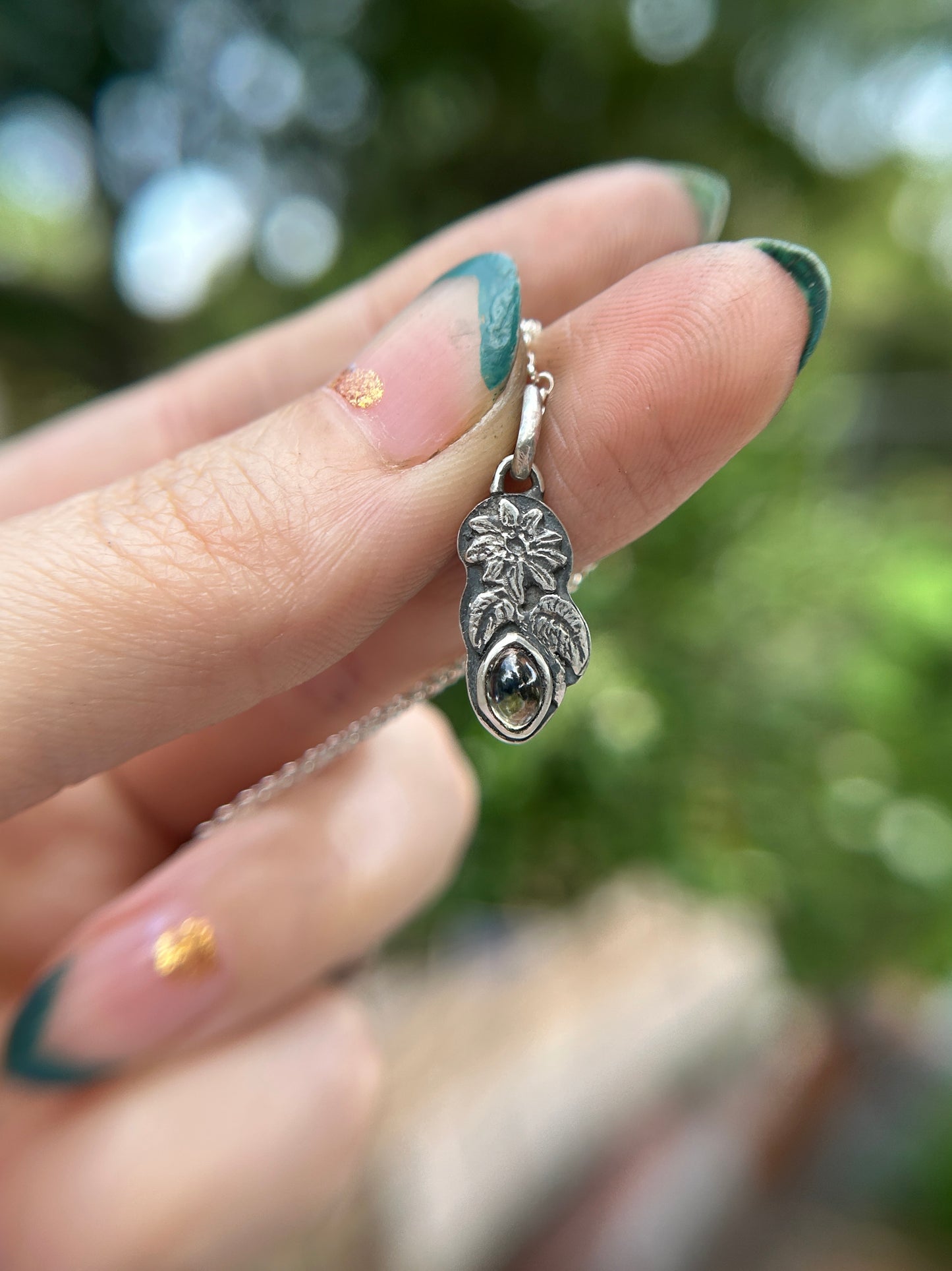 Songea sapphire sunflower necklace- Sterling silver jewelry