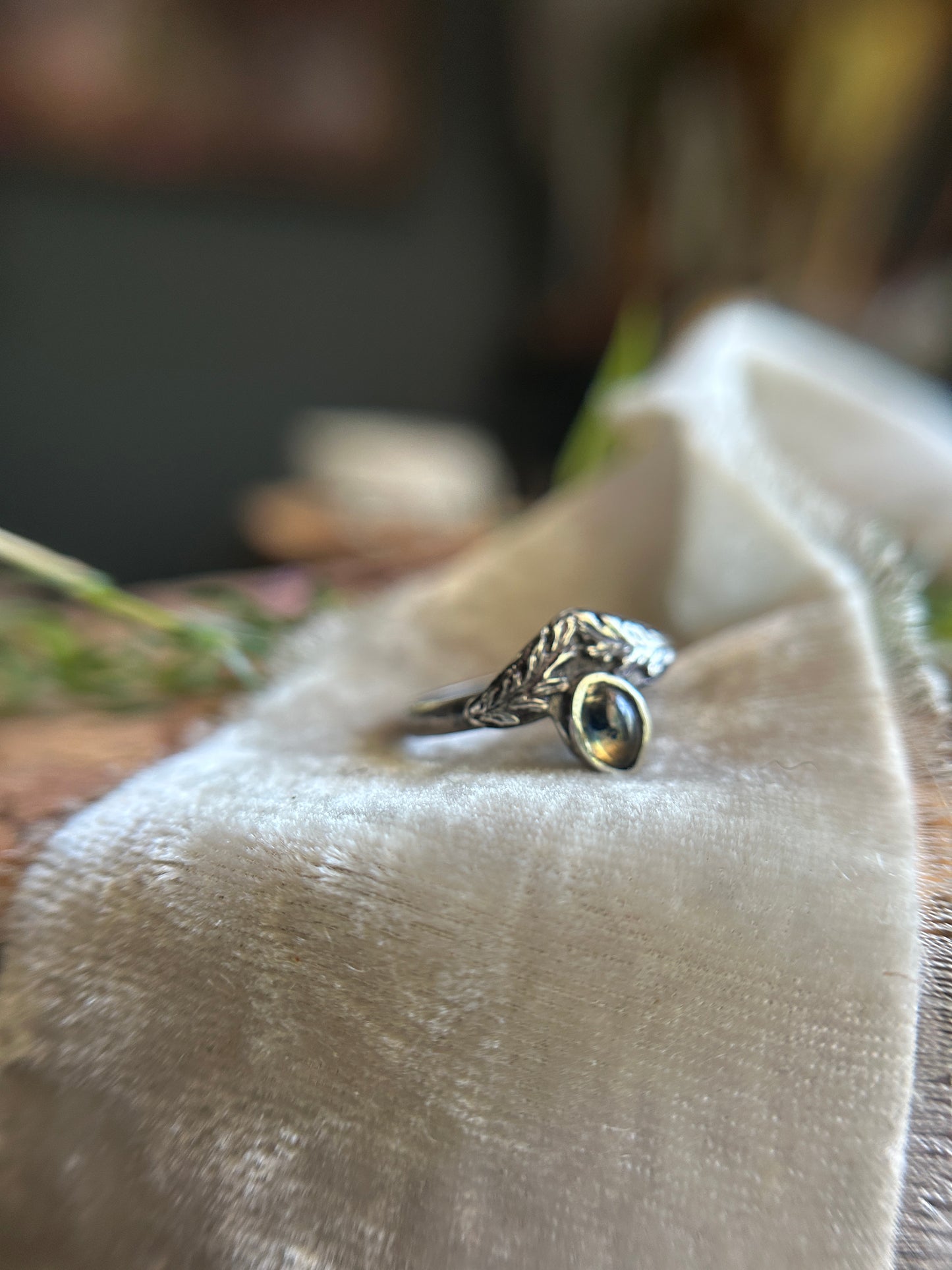 Mugwort songea sapphire ring- Sterling silver jewelry