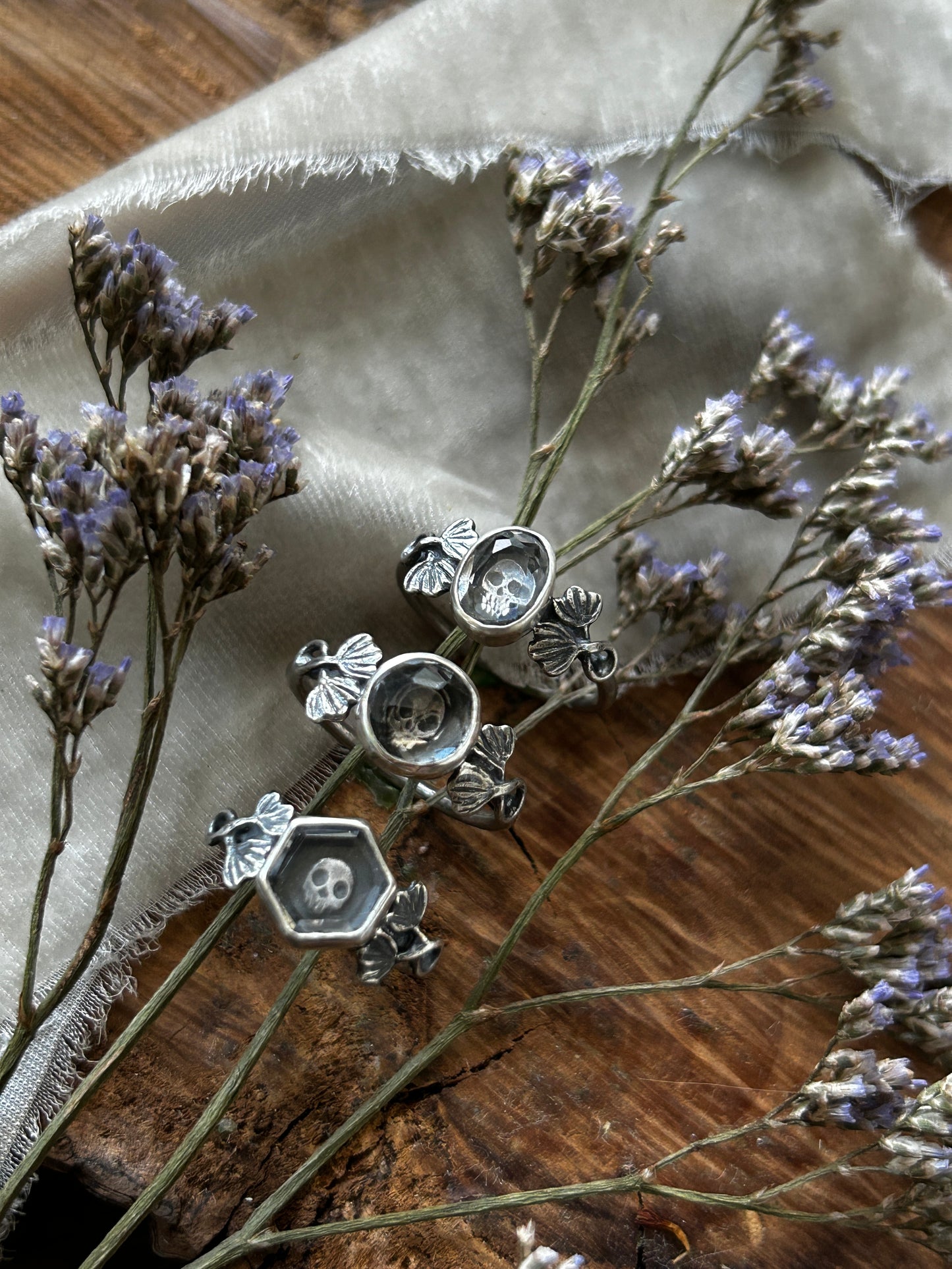 Skull & ivy ring -memento mori sterling silver with quartz jewelry
