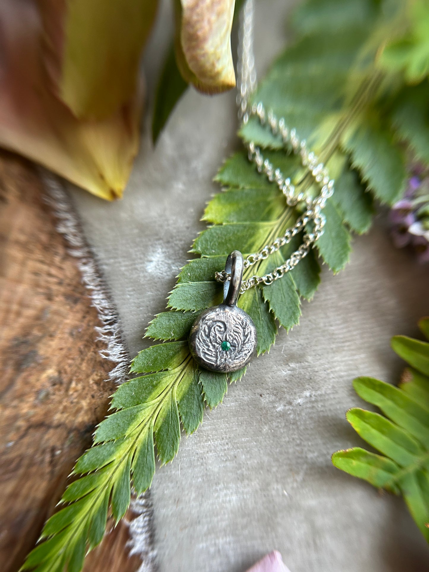 Moon pebble with ferns and emerald necklace- Sterling silver jewelry