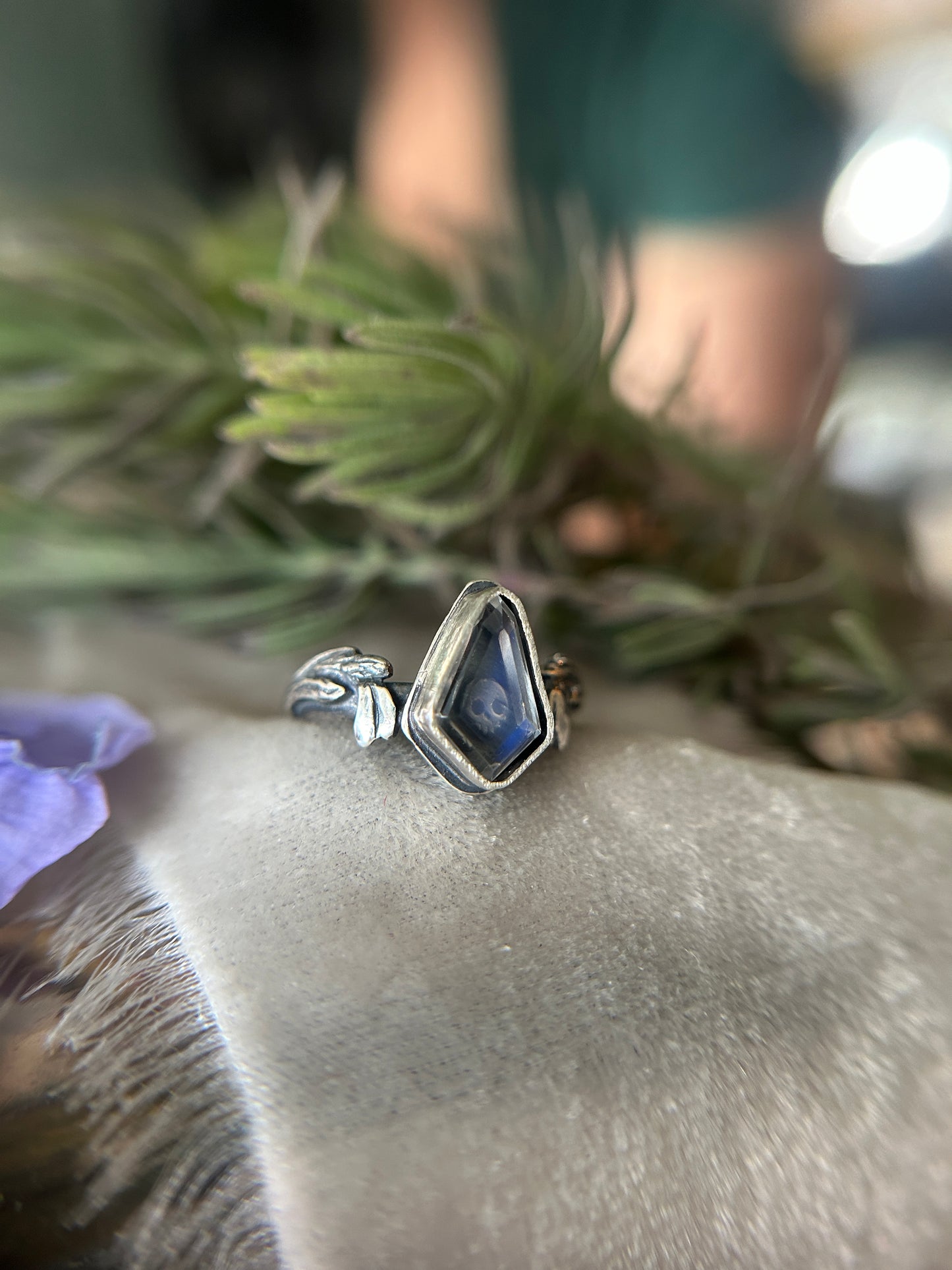 Snowdrop Skull with Portrait Cut Rainbow Moonstone -sterling silver ring finshed to ring size