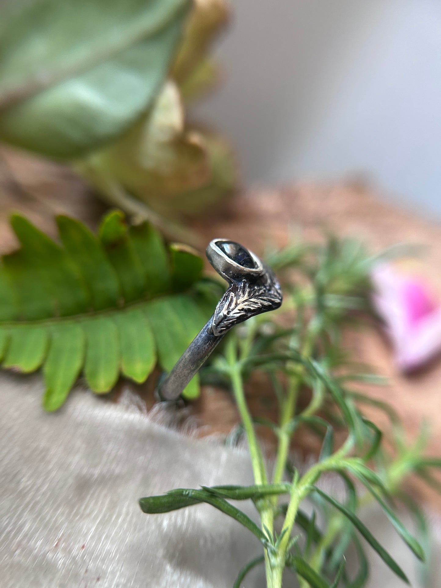 Mugwort songea sapphire ring- Sterling silver jewelry