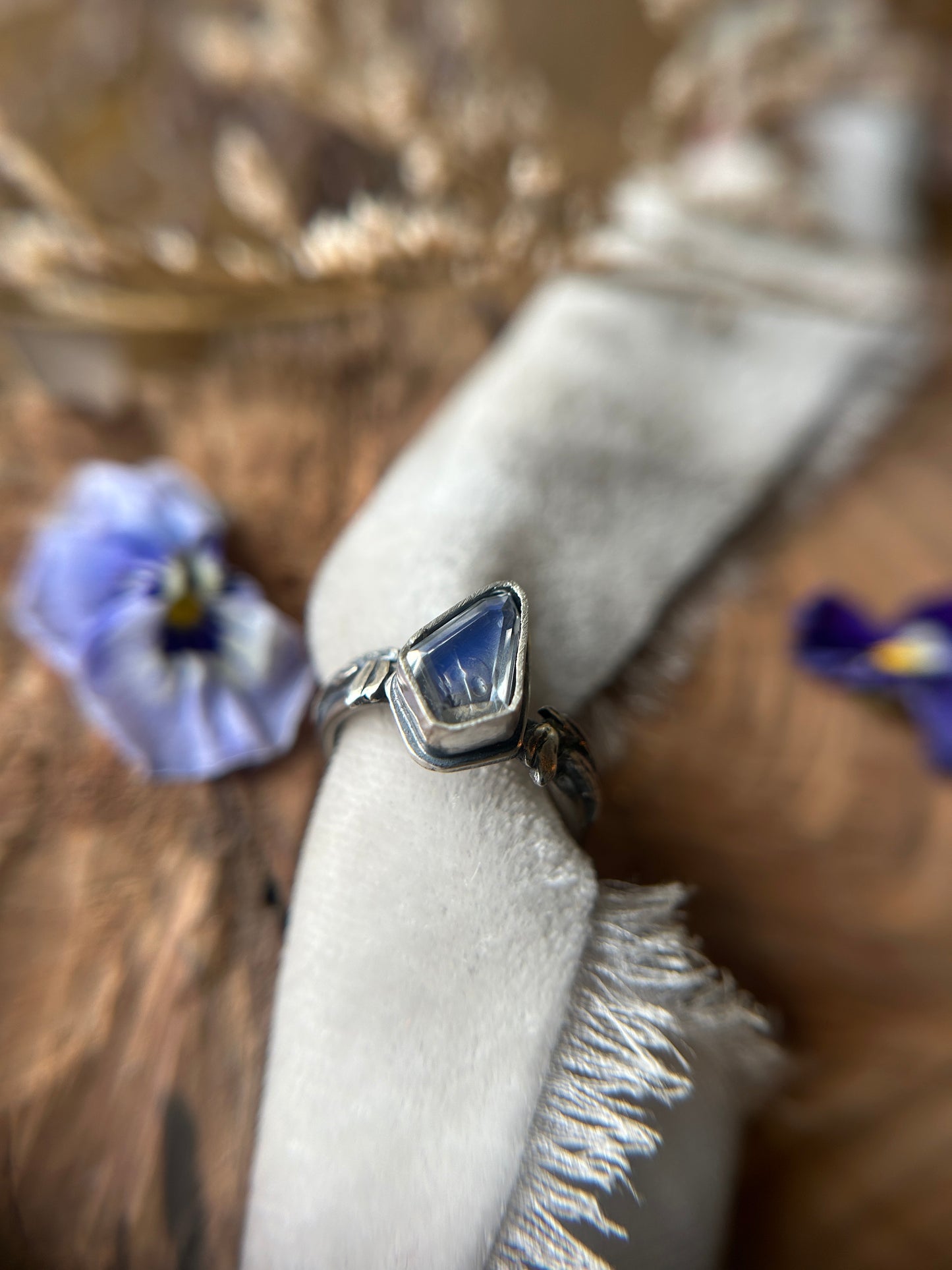 Snowdrop Skull with Portrait Cut Rainbow Moonstone -sterling silver ring finshed to ring size