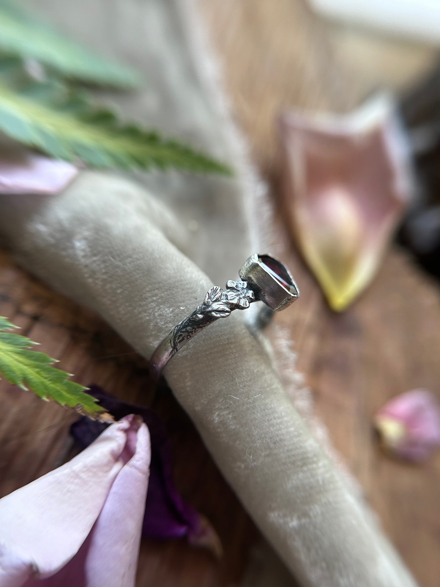Wild roses & skull ring with portrait cut coffin garnet- Sterling silver jewelry