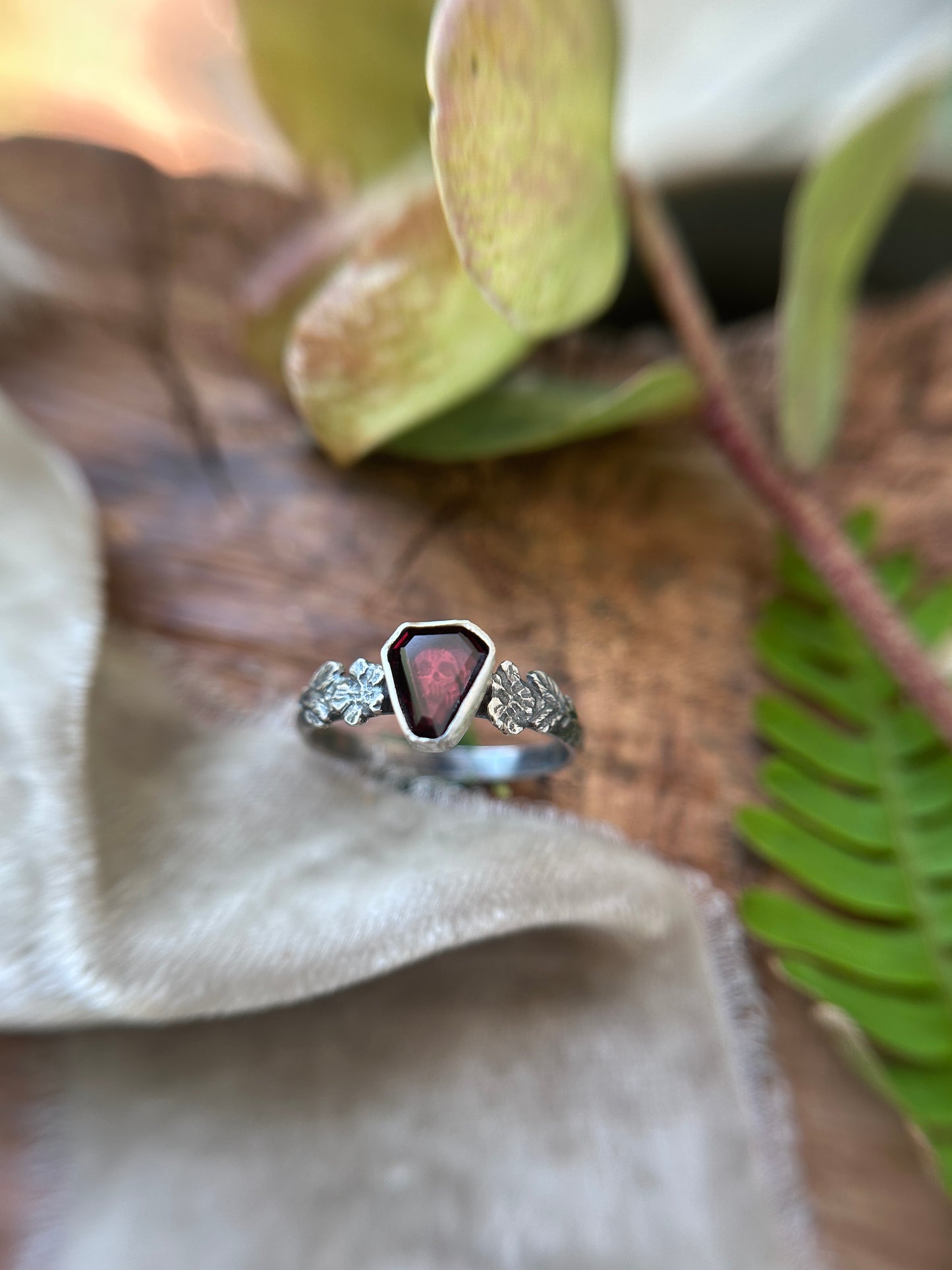 Wild roses & skull ring with portrait cut coffin garnet- Sterling silver jewelry