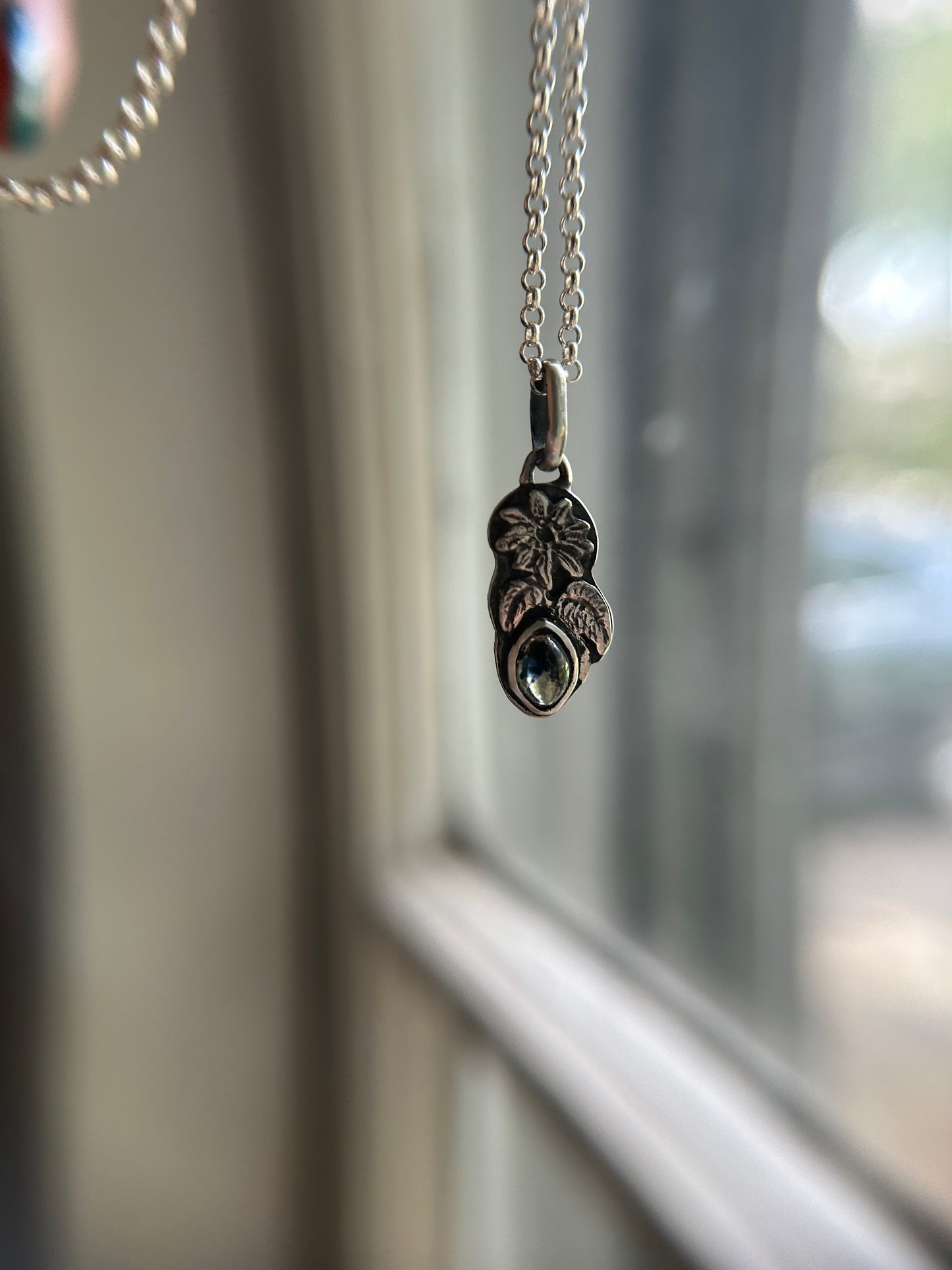 Songea sapphire sunflower necklace- Sterling silver jewelry