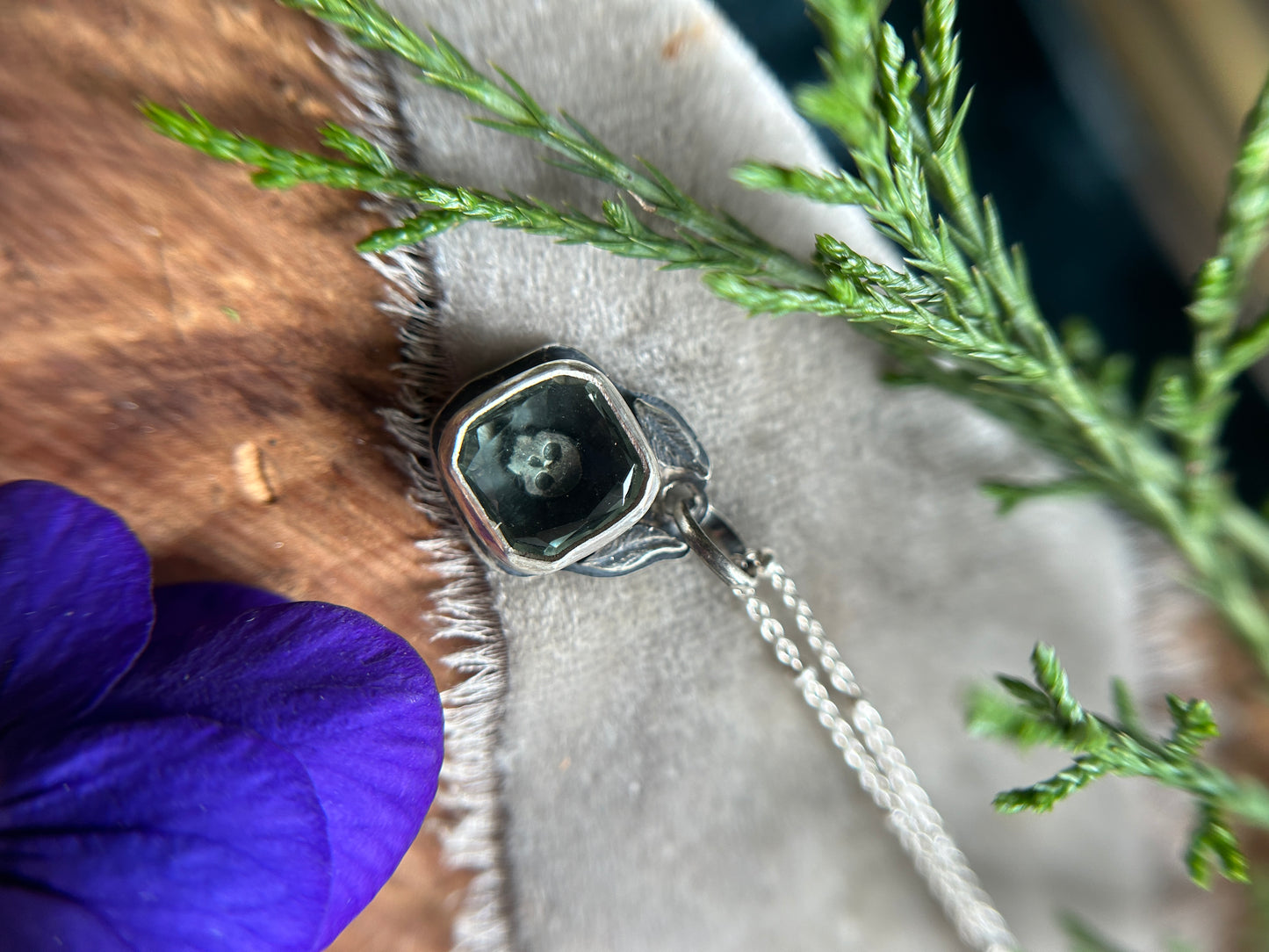 Green Amethyst Skull and Leaves Necklace- sterling silver