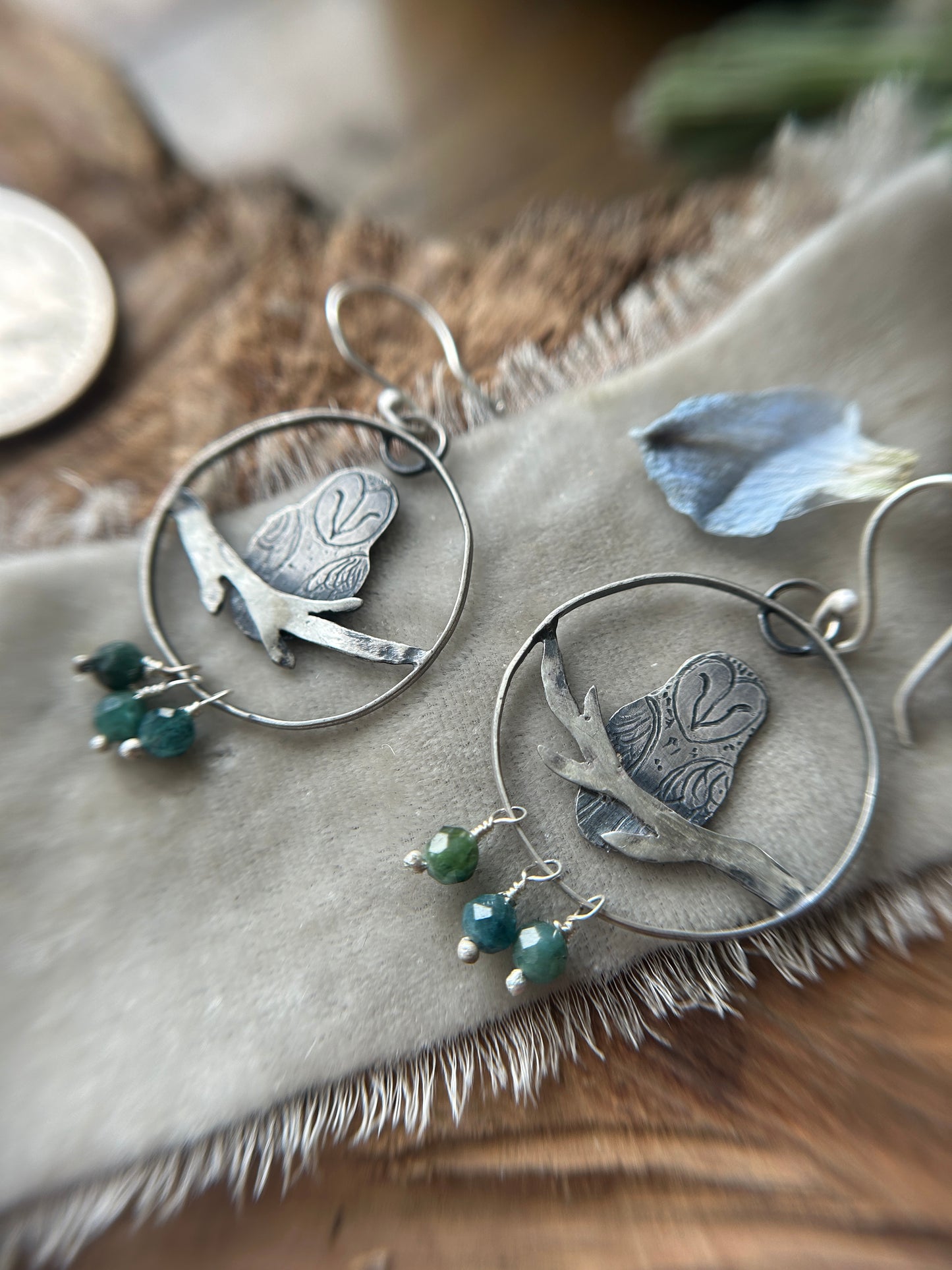 Barn owl earrings in tourmaline with sterling silver