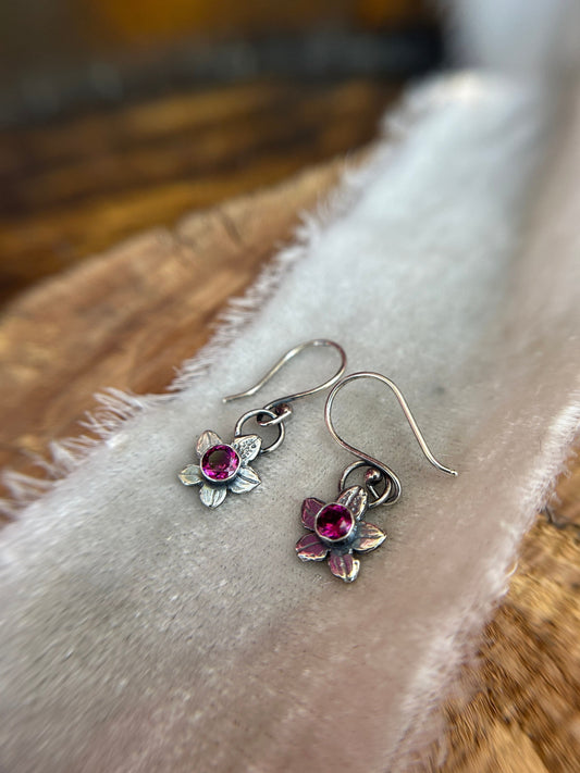 Rhodolite garnet azalea flower earringsmade to order drop style faceted stones sterling silver silversmith made